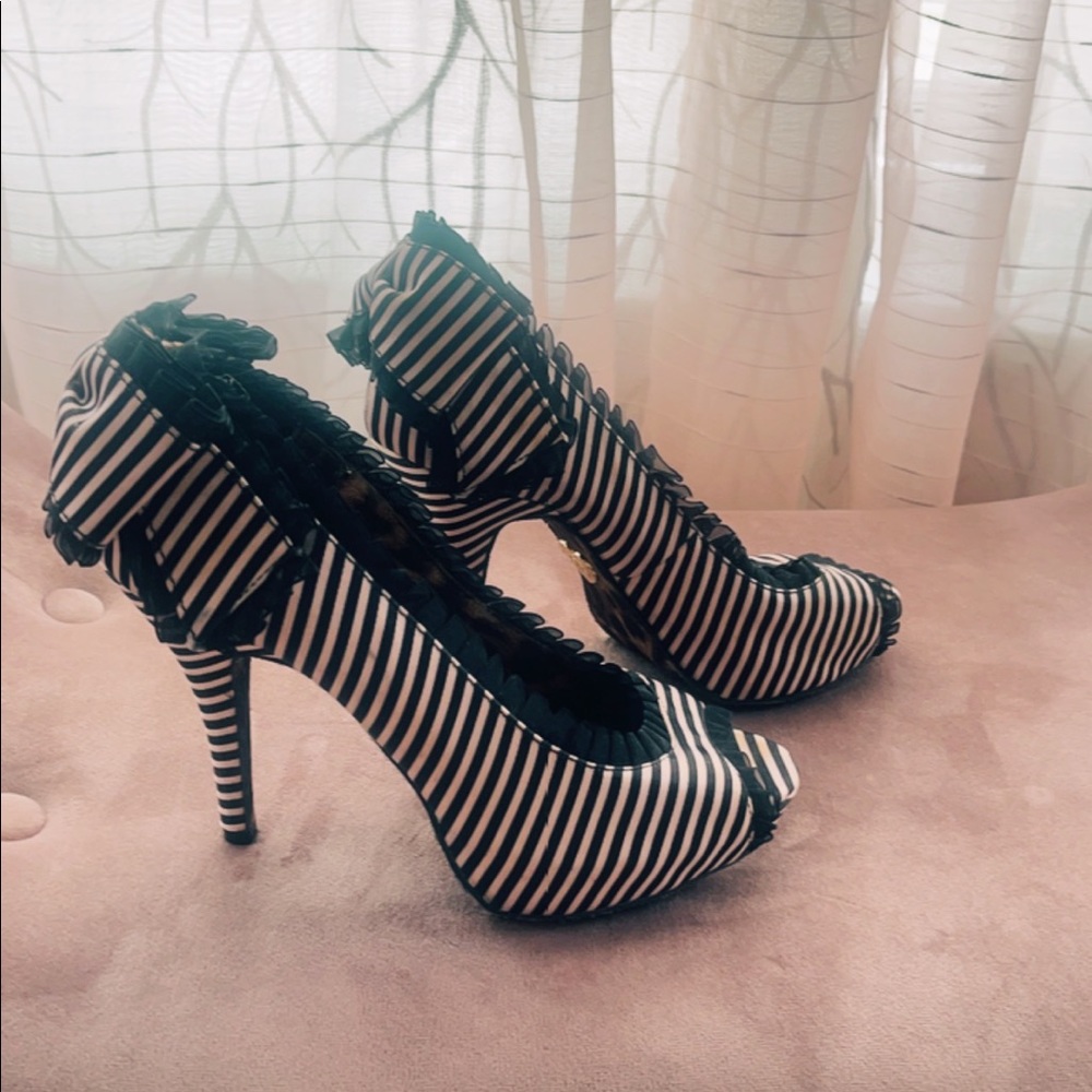Betsey Johnson satin striped peep toe heels, immaculate condition, worn once
